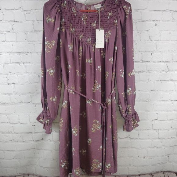 A New Day Dress - Picture 4 of 13